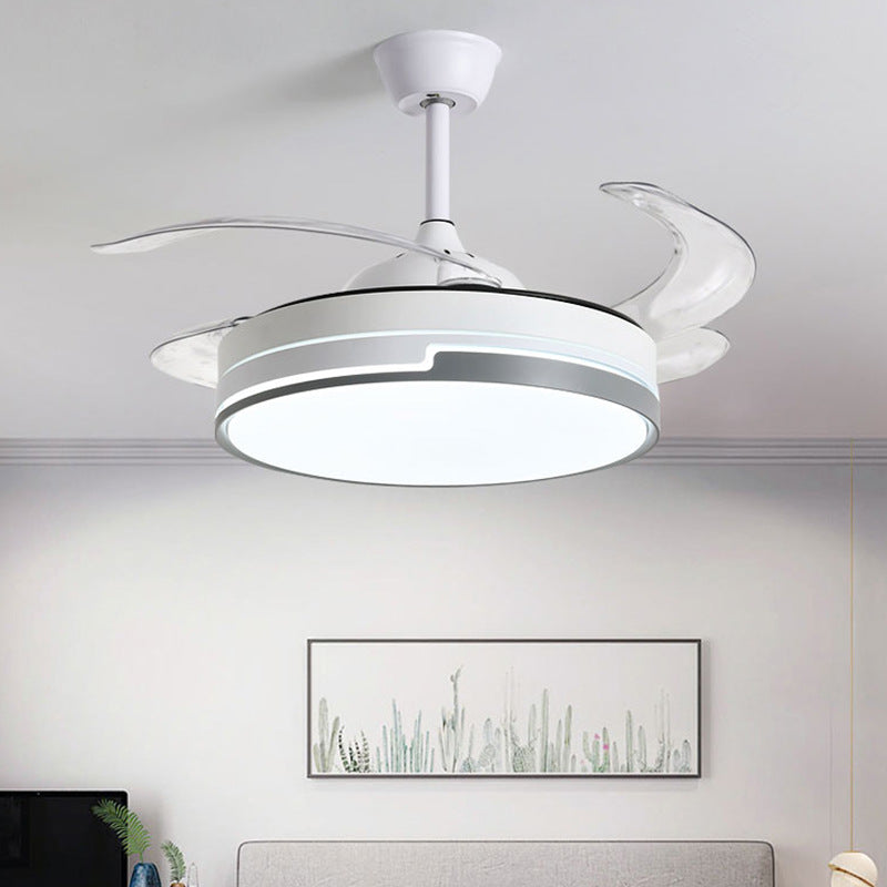Modern Ceiling Fan with Integrated LED — Silent, Energy-Saving & Minimalist for Any Room